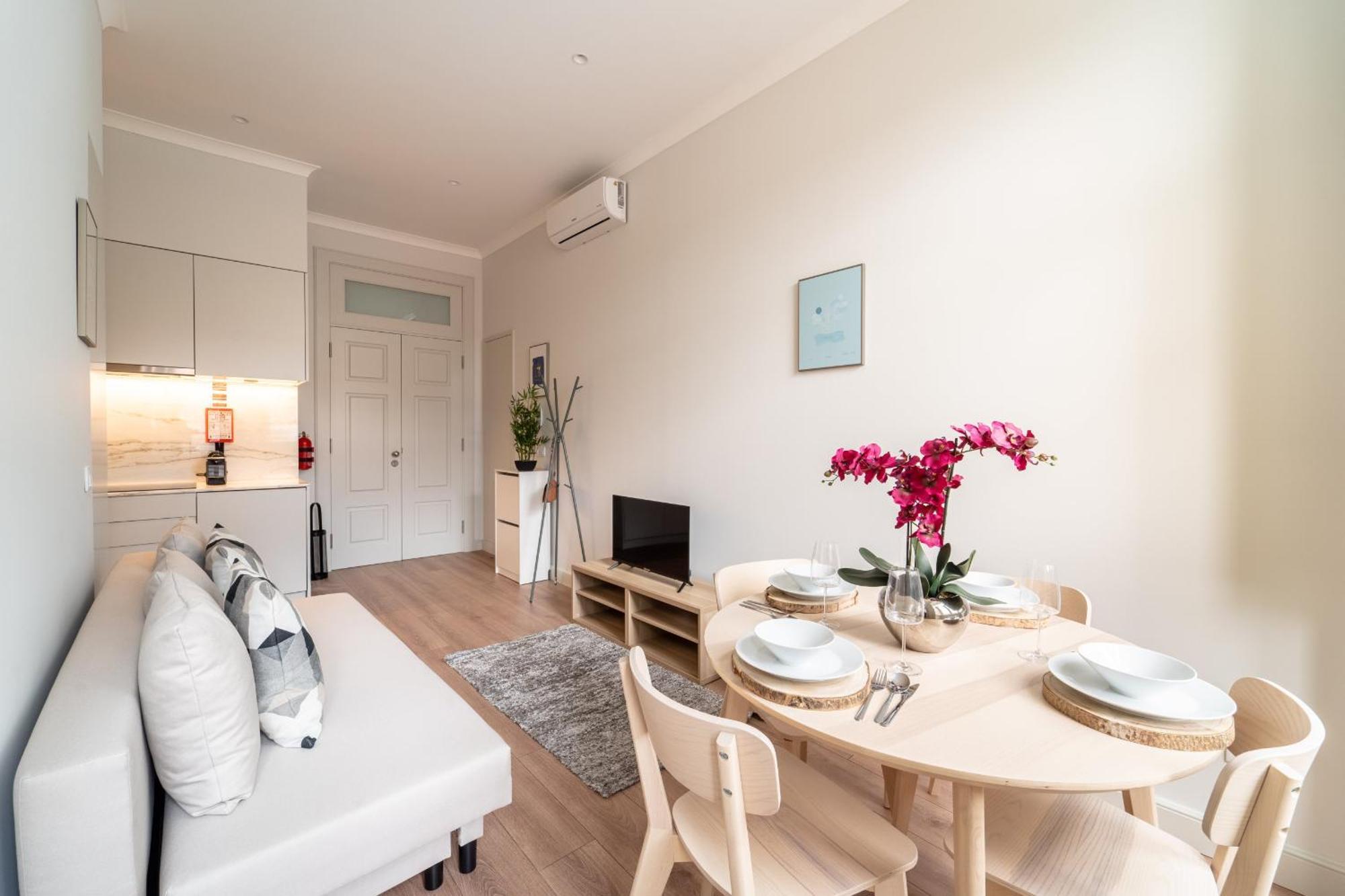 Escadaria 21 Apartment By House And People Braga Bagian luar foto